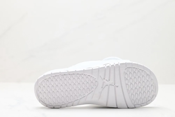 СЛАНЦЫ NIKE JORDAN HYDRO IV RETRO белые-купить. в-time2win.ru